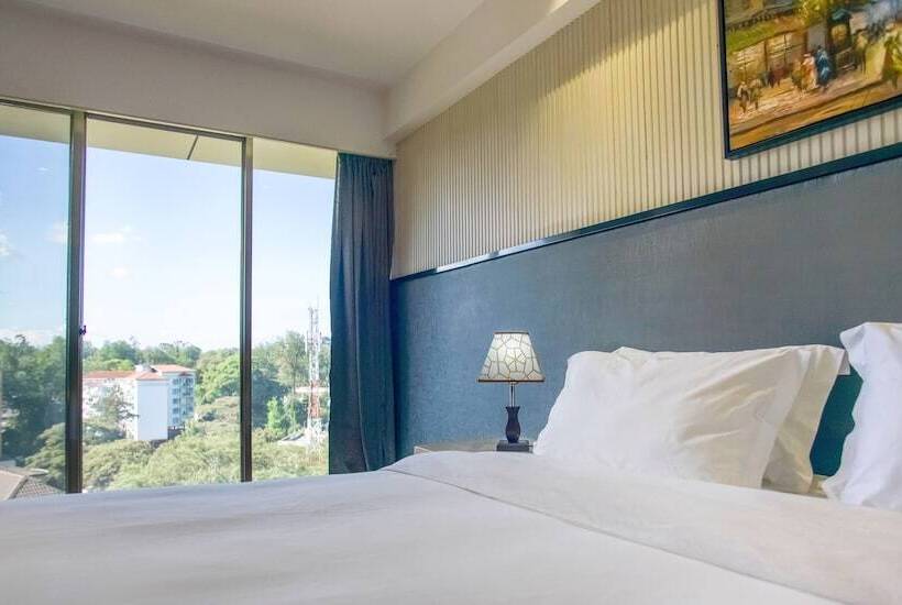 豪华房间, Swiss Lenana Mount