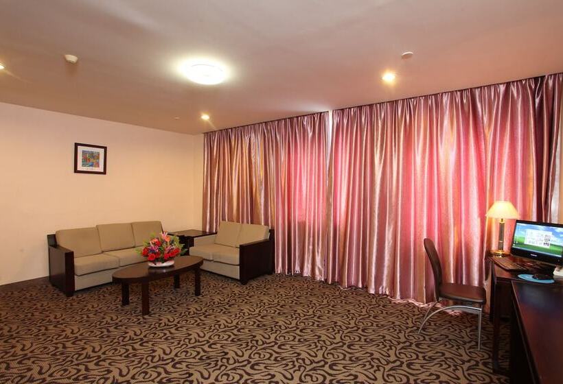 Номер Deluxe, Xin Hua Hotel Guangzhou