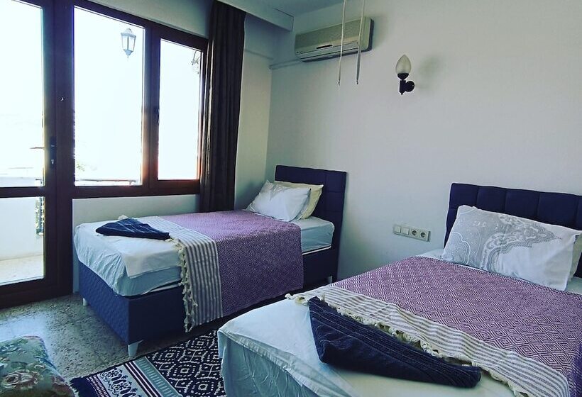 غرفة كومفورت, Anzac Golden Bed