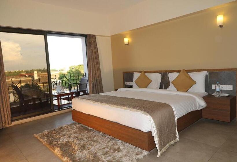 Quarto deluxe, Vits Kamats Resort, Silvassa