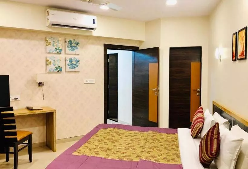 バルコニー付スイート, Vits Kamats Resort, Silvassa