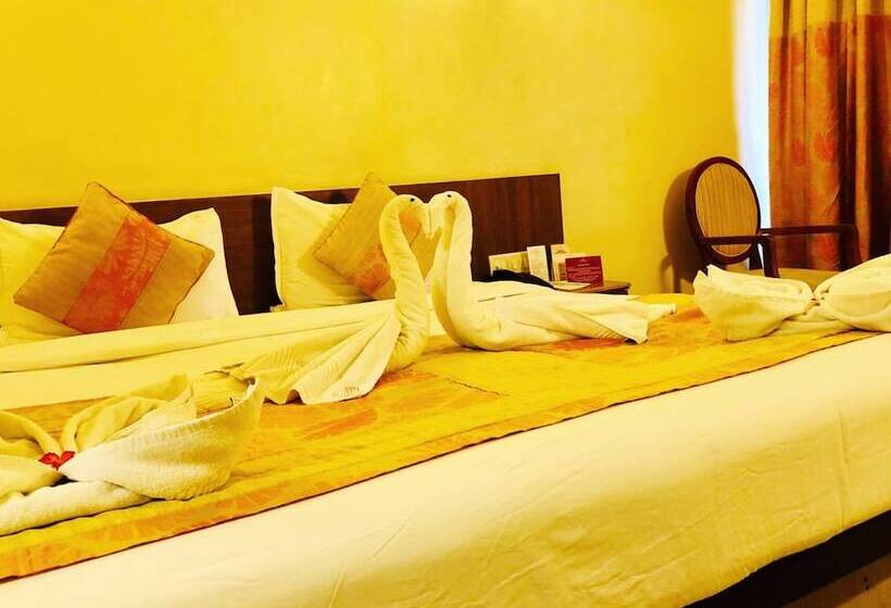 Quarto deluxe, Vits Kamats Resort, Silvassa