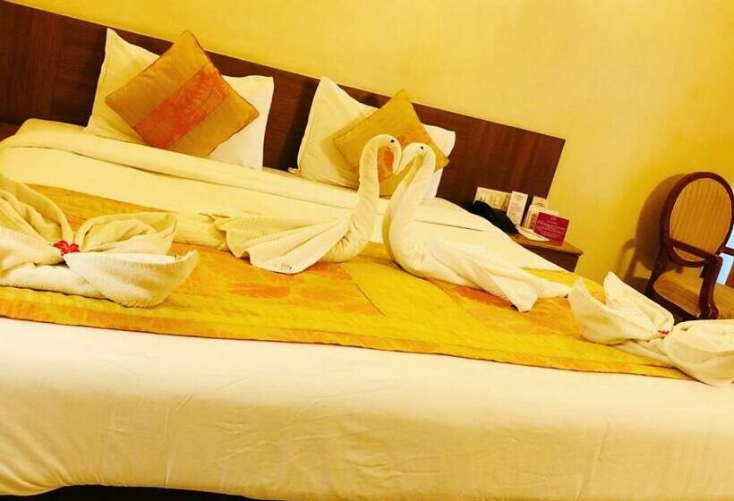 Quarto deluxe, Vits Kamats Resort, Silvassa