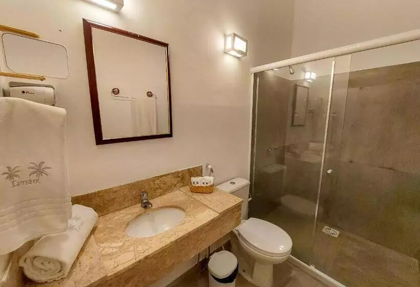 デラックスの４人部屋, Taman Buzios