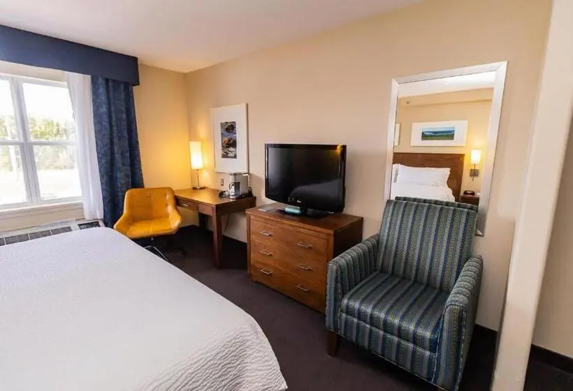 キングサイズベッドのスタンダードルーム, Deer Lake Horizon Hotel Bw Signature Collection