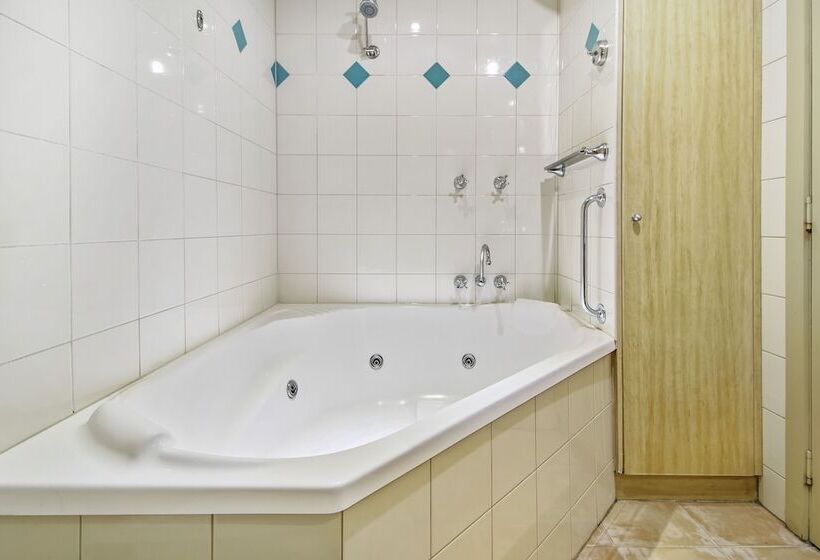 شقة غرفتين, Alzburg Resort