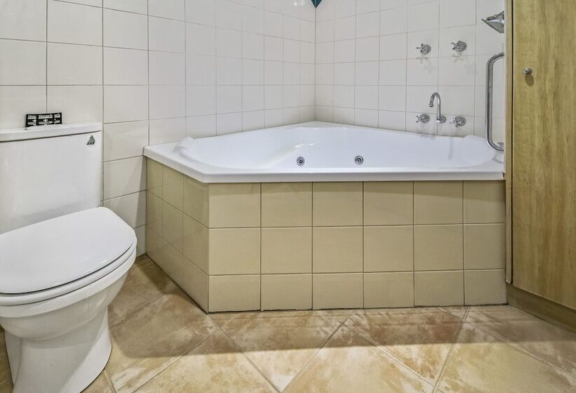 شقة غرفتين, Alzburg Resort