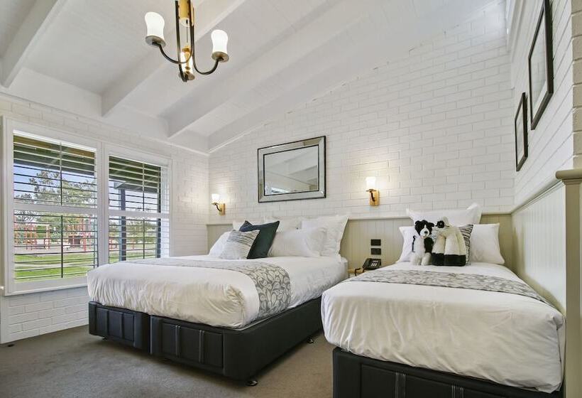 إستوديو قياسى, Alzburg Resort