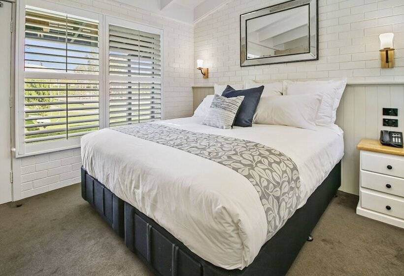 إستوديو قياسى, Alzburg Resort