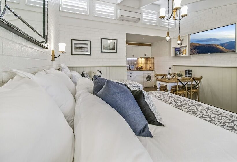 إستوديو قياسى, Alzburg Resort