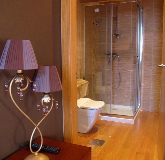 标准间, Casa De Caldelas