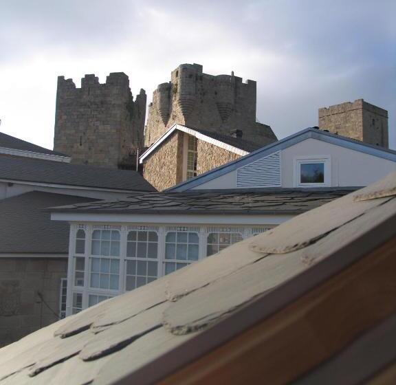 阁楼房, Casa De Caldelas