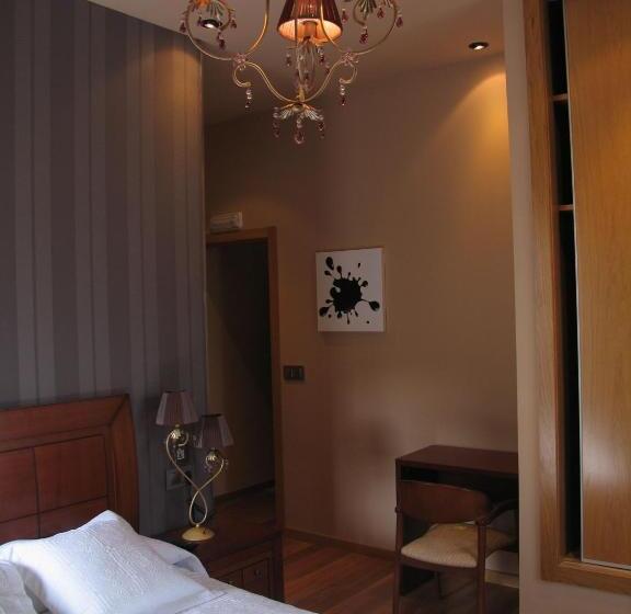 标准间, Casa De Caldelas