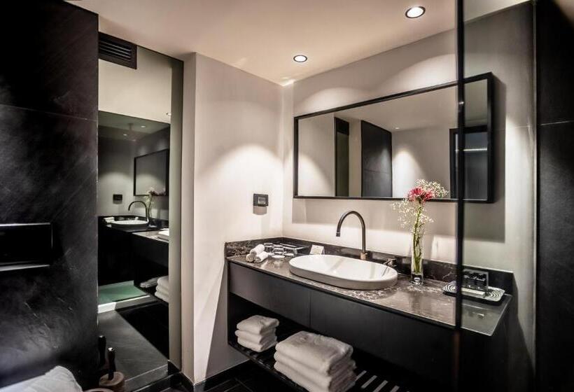 חדר סטנדרט נוף לים עם מרפסת, Daniel Herzliya