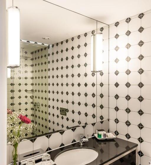 חדר סופריור, קומת קרקע, Daniel Herzliya