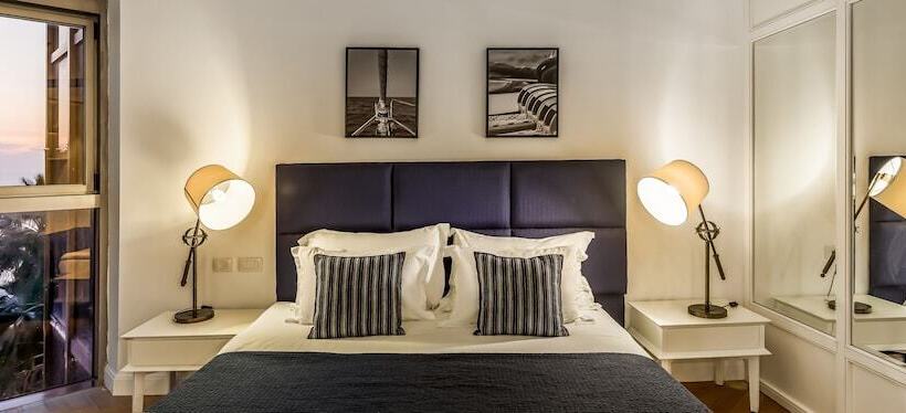 חדר סופריור, קומת קרקע, Daniel Herzliya