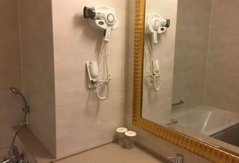 ダブルベッドスタンダードルーム, Danyang Tourist Hotel Edelweiss