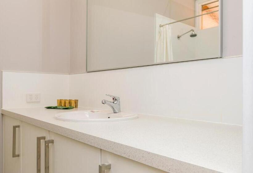 غرفة إدارية ثلاثية, Erldunda Desert Oaks Resort