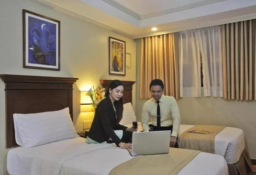 اتاق لوکس, Fersal Hotel P. Tuazon Cubao