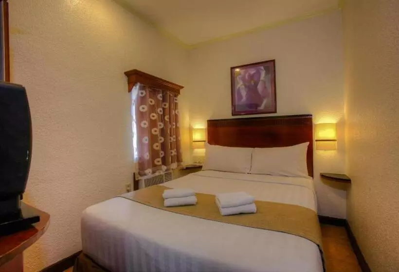سوییت اجرایی, Fersal Hotel P. Tuazon Cubao
