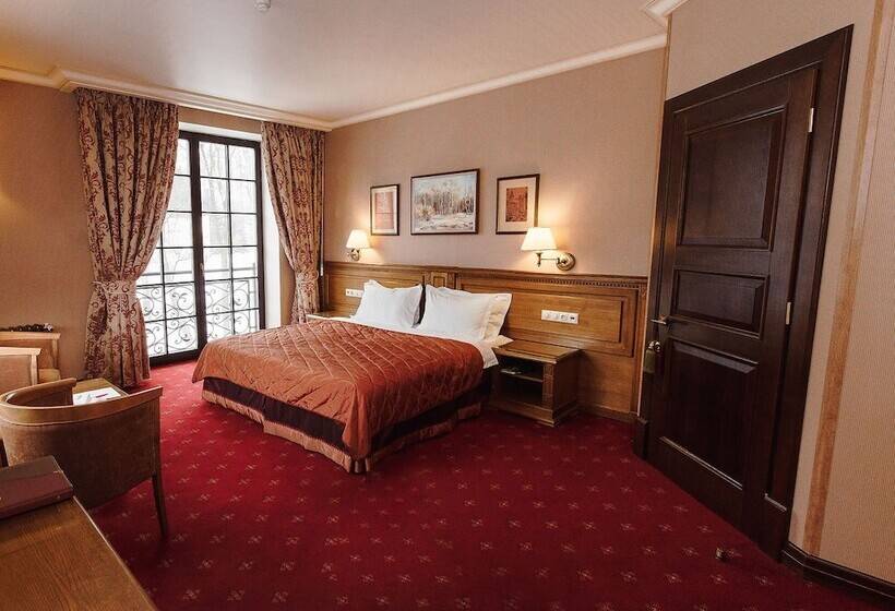 חדר סטודיו סטנדרד, Hermitage