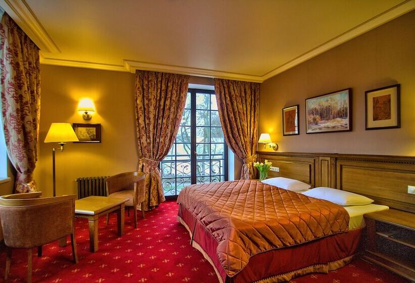 חדר סטודיו סטנדרד, Hermitage