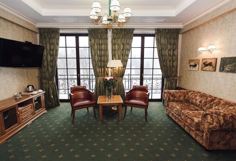 סוויטת ג'וניור, Hermitage