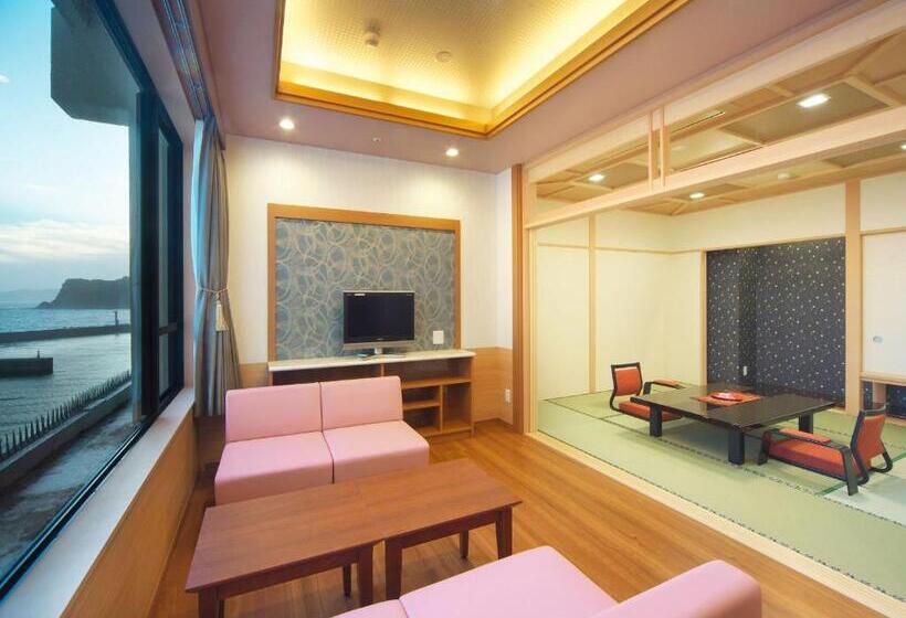 디럭스 패밀리 룸, Kichimu