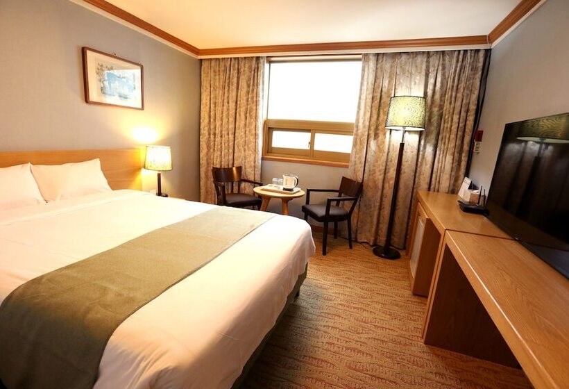 标准间, Prime Tourist