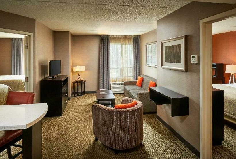 带2个卧室的套房, Staybridge Suites Hamilton   Downtown, An Ihg