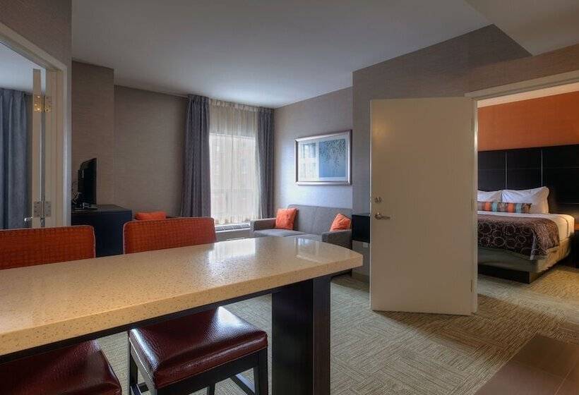 带2个卧室的套房, Staybridge Suites Hamilton   Downtown, An Ihg