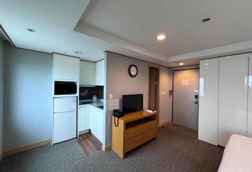 Номер Deluxe Одноместный, Toyoko Inn Daejeon Government Complex