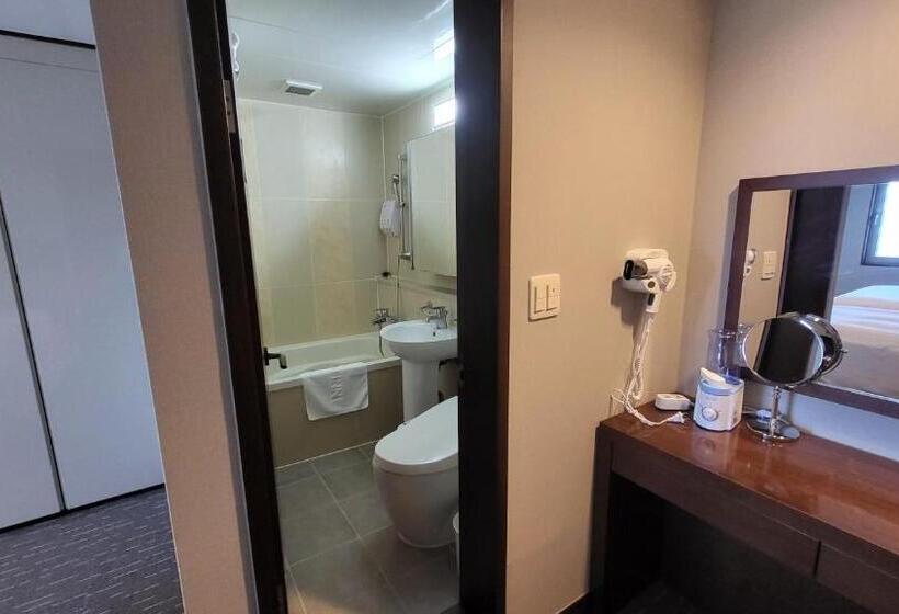 Suite Deluxe, Toyoko Inn Daejeon Government Complex