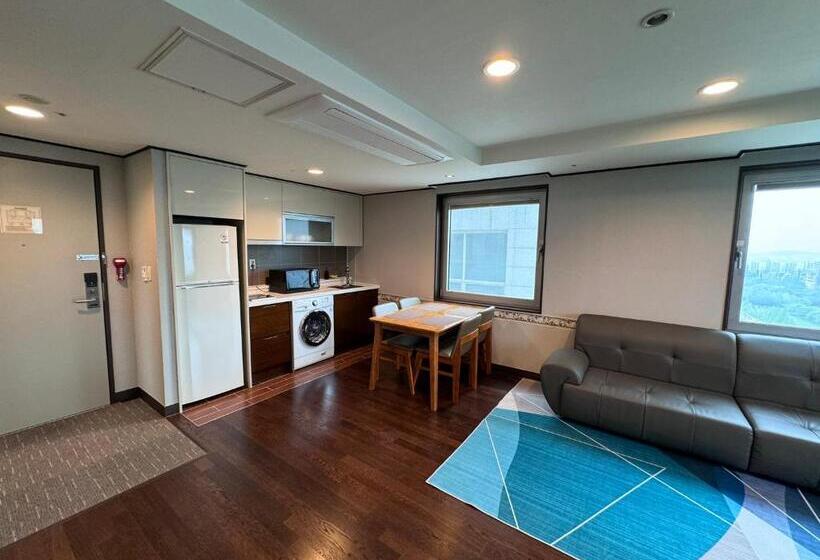 Suite Deluxe, Toyoko Inn Daejeon Government Complex