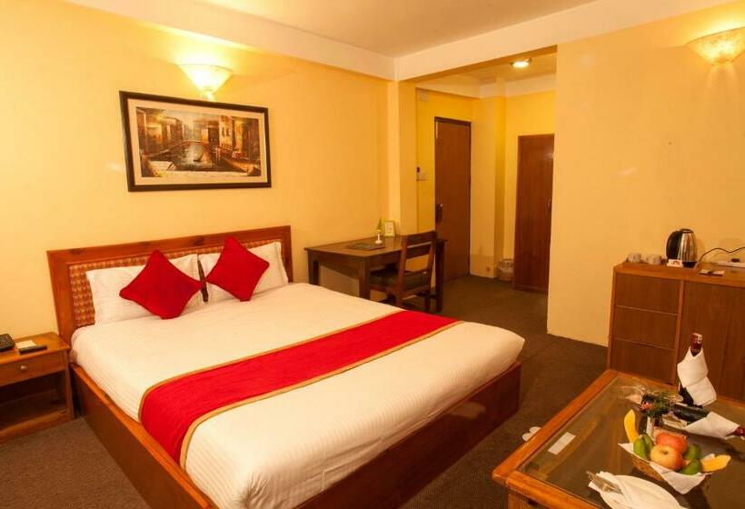 Superior Room, Royal Astoria Hotel