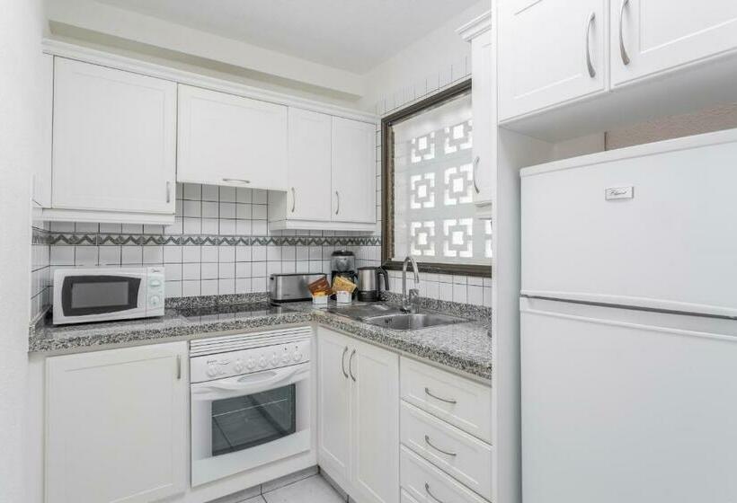 Апартаменты 2 Спальни, Sunset Bay Club