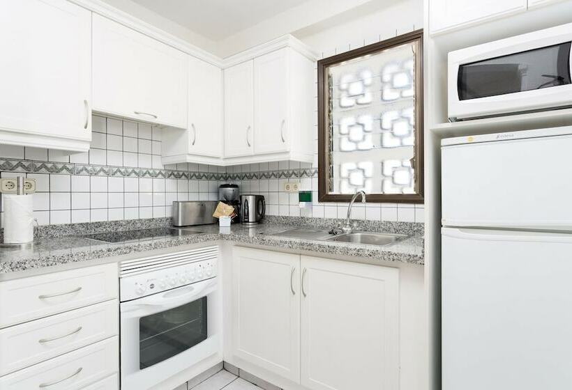 Апартаменты 1 Спальня, Sunset Bay Club