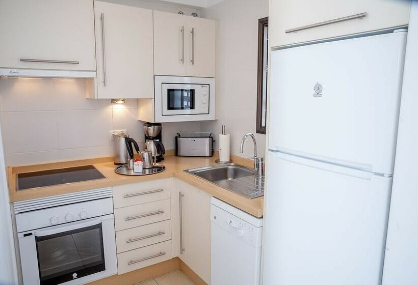 Студия Стандарт, Sunset Bay Club