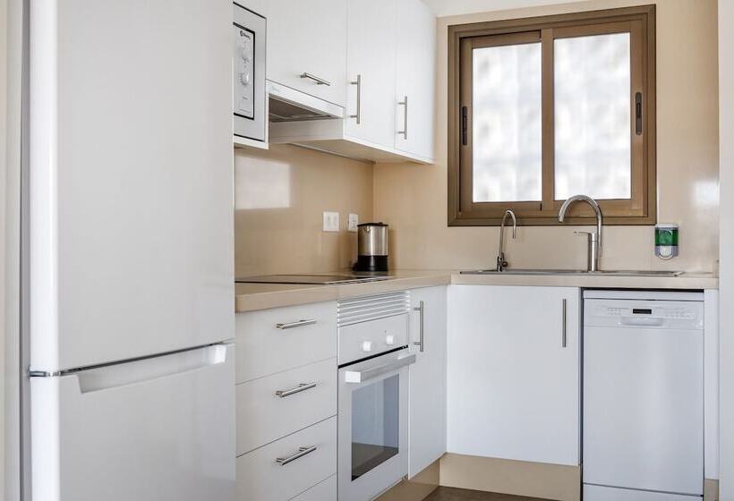 Апартаменты 1 Спальня, Sunset Bay Club