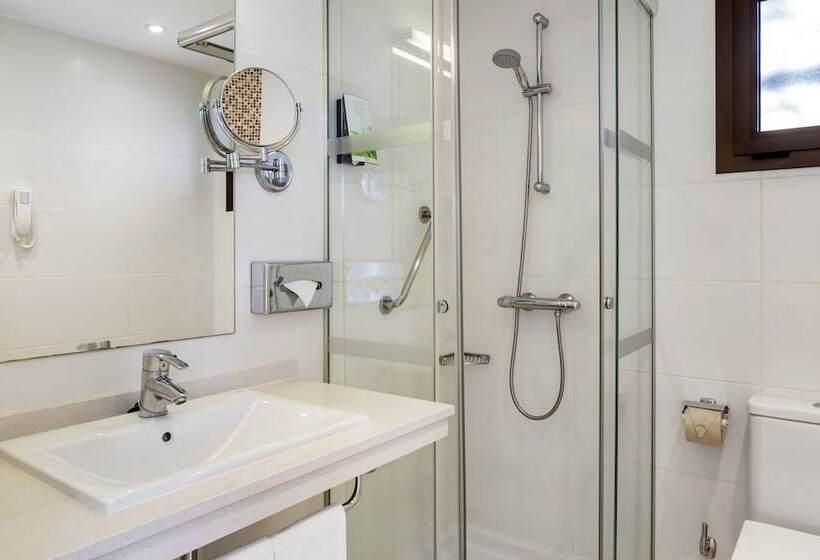 Апартаменты 2 Спальни, Sunset Bay Club