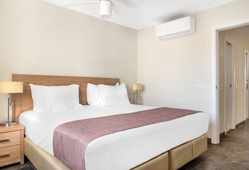 Апартаменты 2 Спальни, Sunset Bay Club