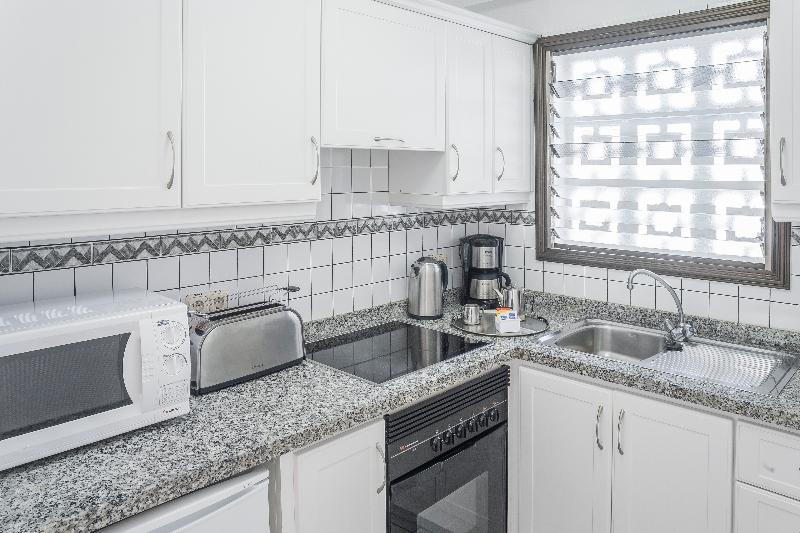 Студия Стандарт, Sunset Bay Club