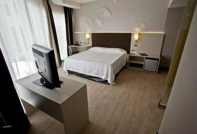 اتاق استاندارد چهار تخته, Two Hotel Buenos Aires