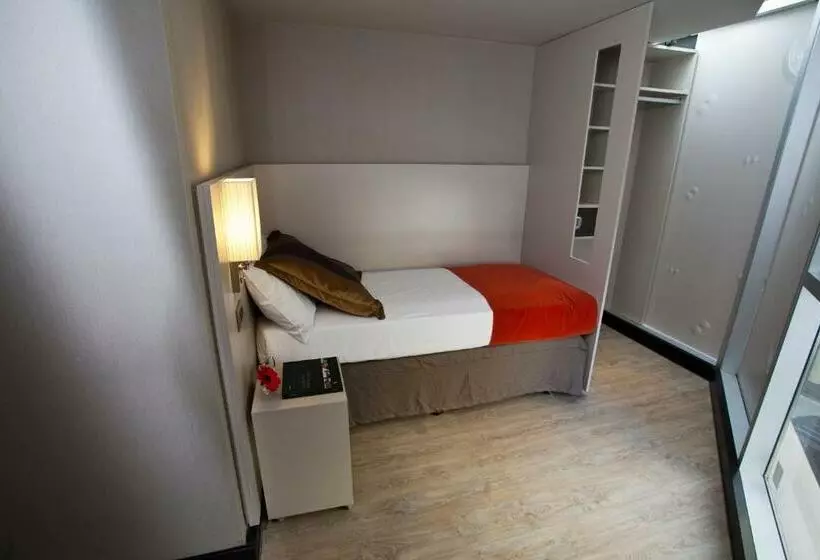 اتاق استاندارد چهار تخته, Two Hotel Buenos Aires