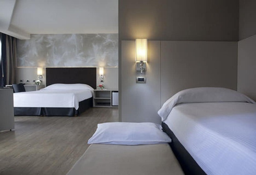 اتاق استاندارد چهار تخته, Two Hotel Buenos Aires