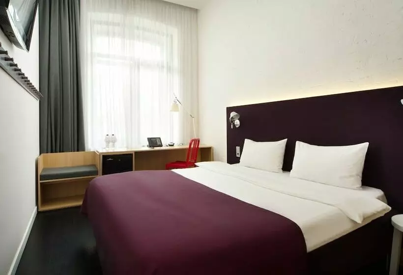 スタンダードルーム, Azimut Hotel Tulskaya Moscow