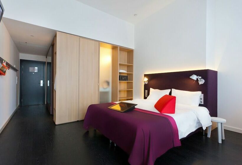 スーペリアールーム, Azimut Hotel Tulskaya Moscow