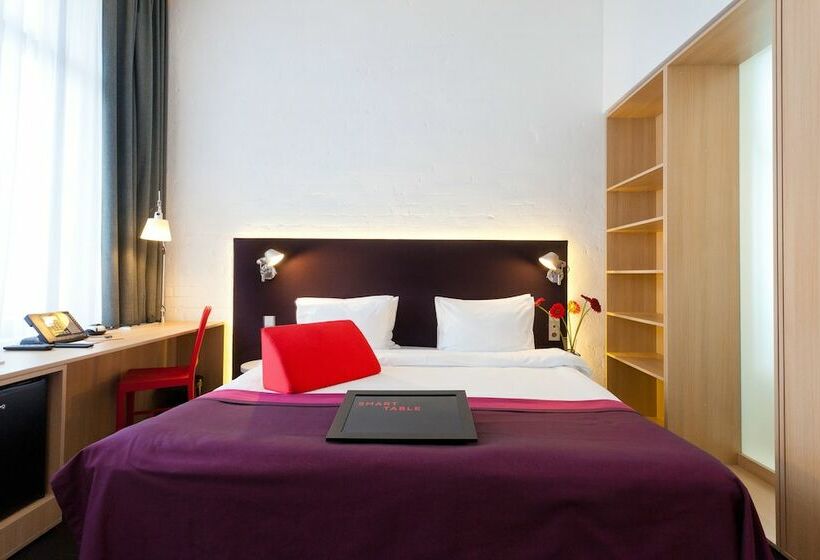 ジュニアスイート, Azimut Hotel Tulskaya Moscow