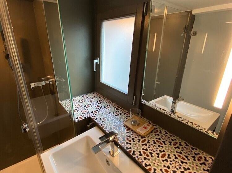 스탠다드 싱글 룸, Le Stelle Self Check In