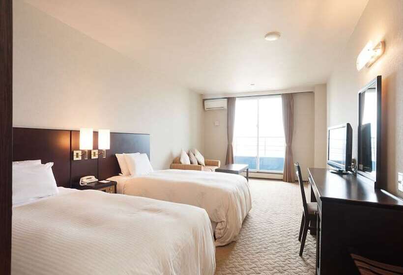 חדר דלוקס נוף לים, Cypress Resort Kumejima